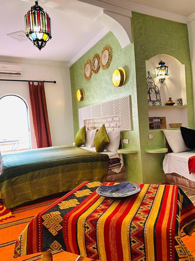 Auberge Tissadrine Akhendachou n'Ait Ouffi Ngoại thất bức ảnh