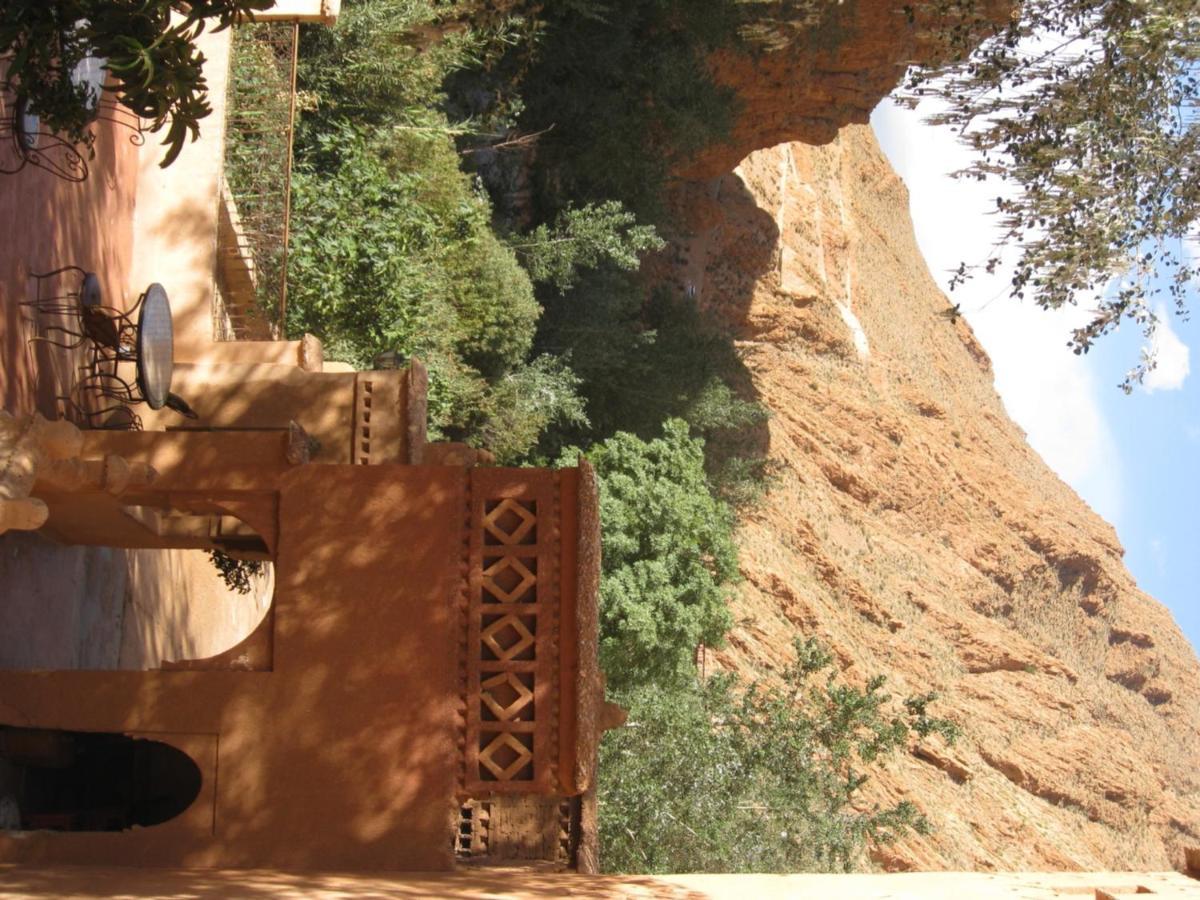 Auberge Tissadrine Akhendachou n'Ait Ouffi Ngoại thất bức ảnh