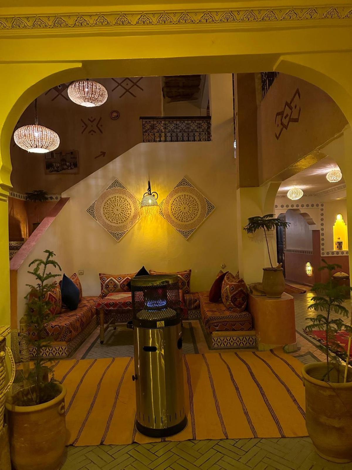 Auberge Tissadrine Akhendachou n'Ait Ouffi Ngoại thất bức ảnh